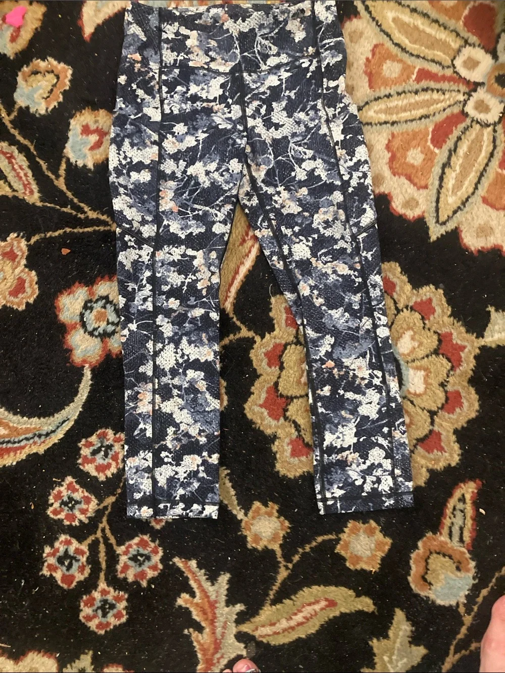 lululemon athletica Floral-Pattern Leggings